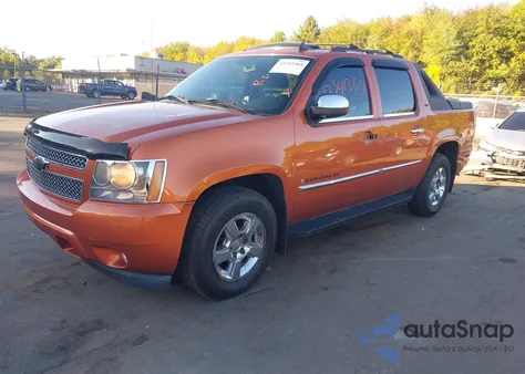 2007 Chevrolet Avalanche 1500 Ltz из США, поврежденный, VIN 3GNFK12307G256640